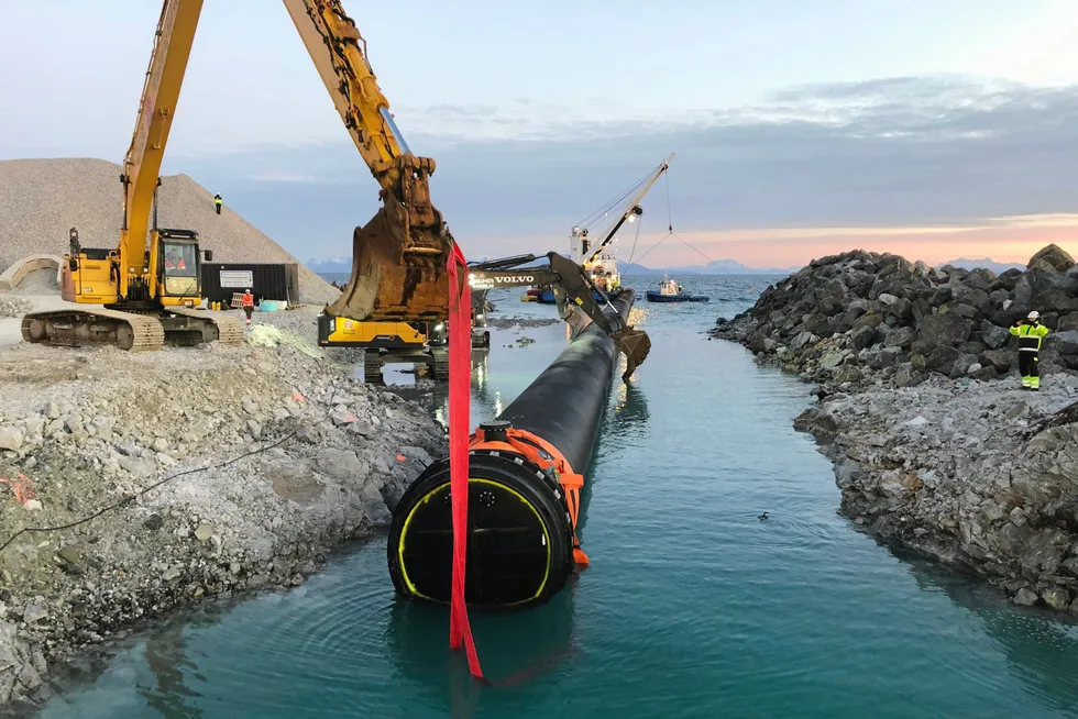 Andfjord Salmon connected the inlet pipe, a big step towards completing its land-based salmon farm.