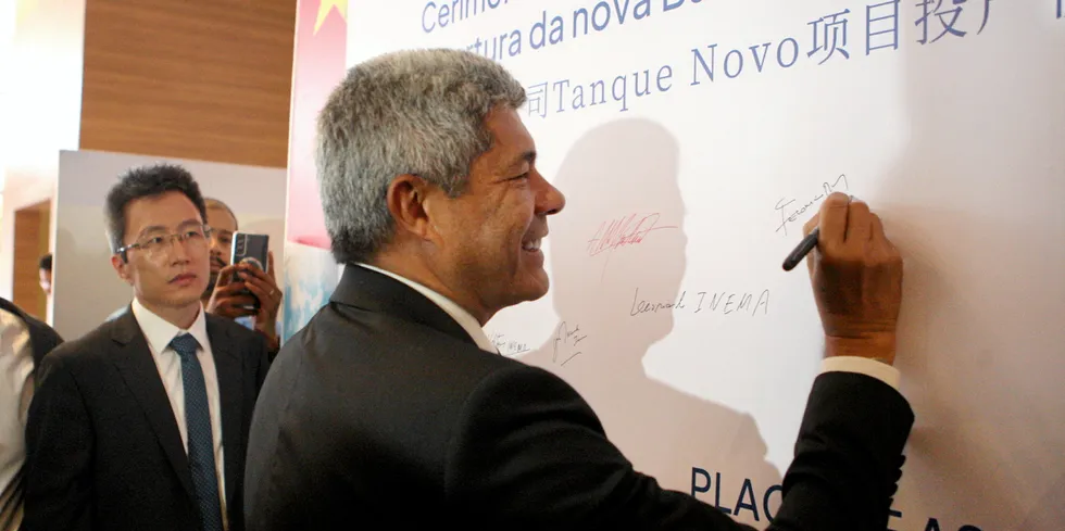 Bahia governor Jerônimo Rodrigues at event by CGN Brazil Energia in Salvador.