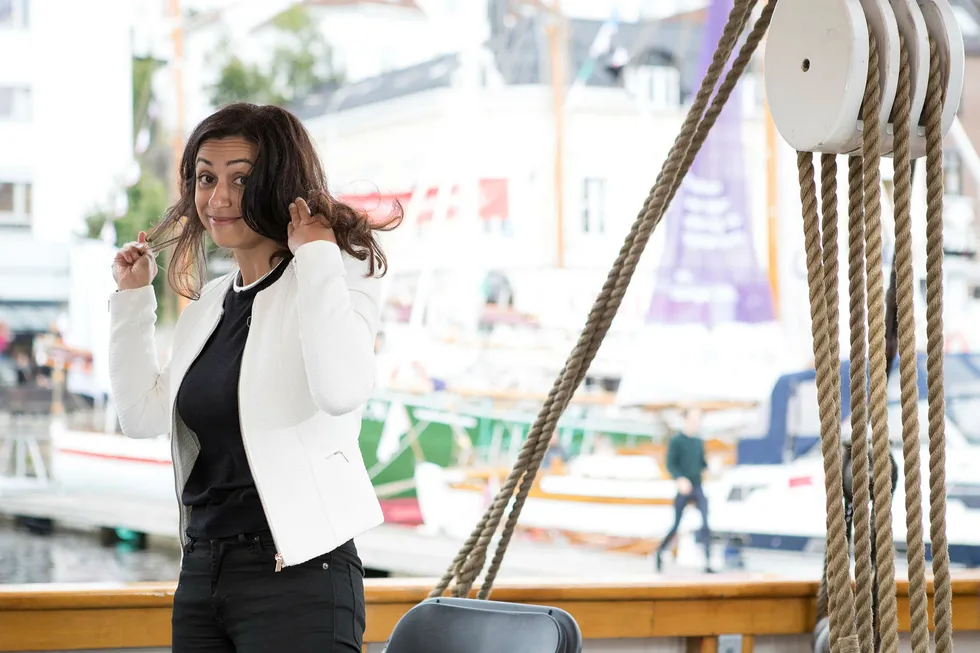 Hadia Tajik stilte til morgenprat på Mediebåten i Arendal torsdag. Foto: Torstein Bøe, NTB Scanpix