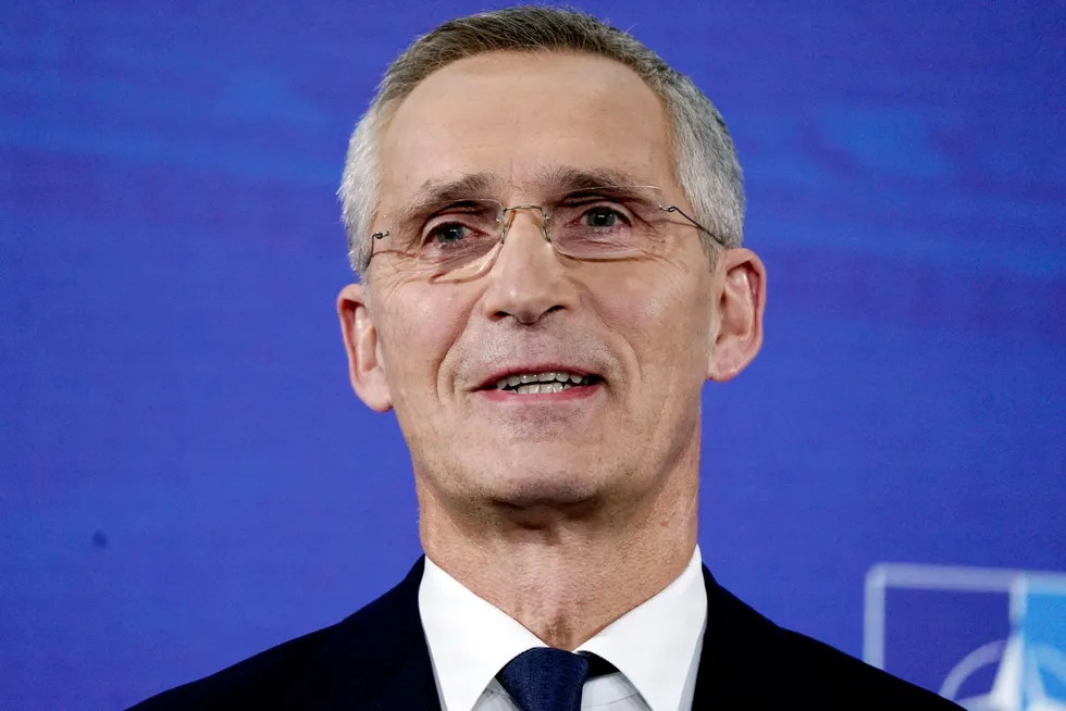 Nato-sjef Jens Stoltenberg skal ha nevnt jobben som sentralbanksjef et halvt år før det ble klart at den nåværende sjefen Øystein Olsen skal gå av.