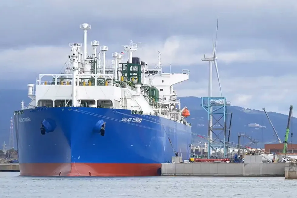 LNG import facility: the FSRU Golar Tundra is being deployed in Piombino on Italy's northwest coast.