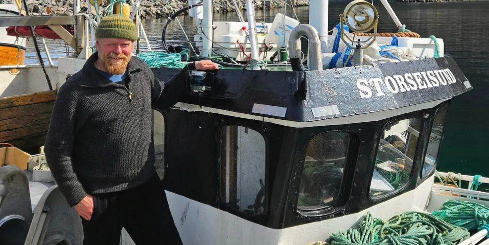 – Man skal vel ikke forvente mer når norske fiskeriministere har holdbarhetstid som en melkekartong, sier sjarkfisker Geir Smenes om kvoteforliket.