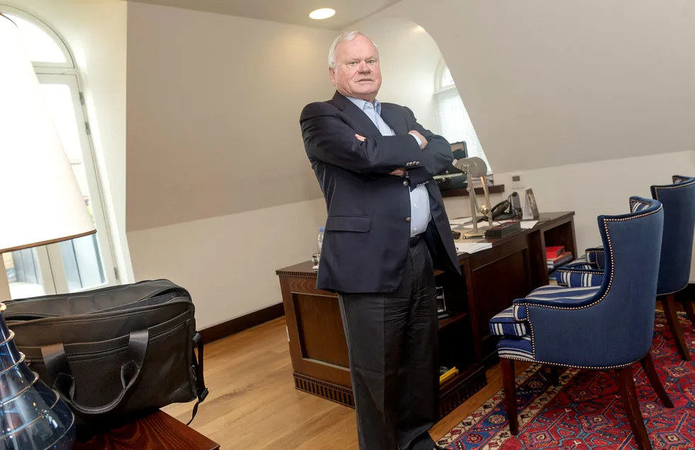 Styreleder og storaksjonær i Frontline, John Fredriksen, på sitt kontor i London. Foto: Elin Høyland