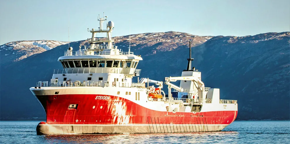 «Steigen» tilhørende Norsk Fisketransport, brønnbåtvirksomheten til NTS.