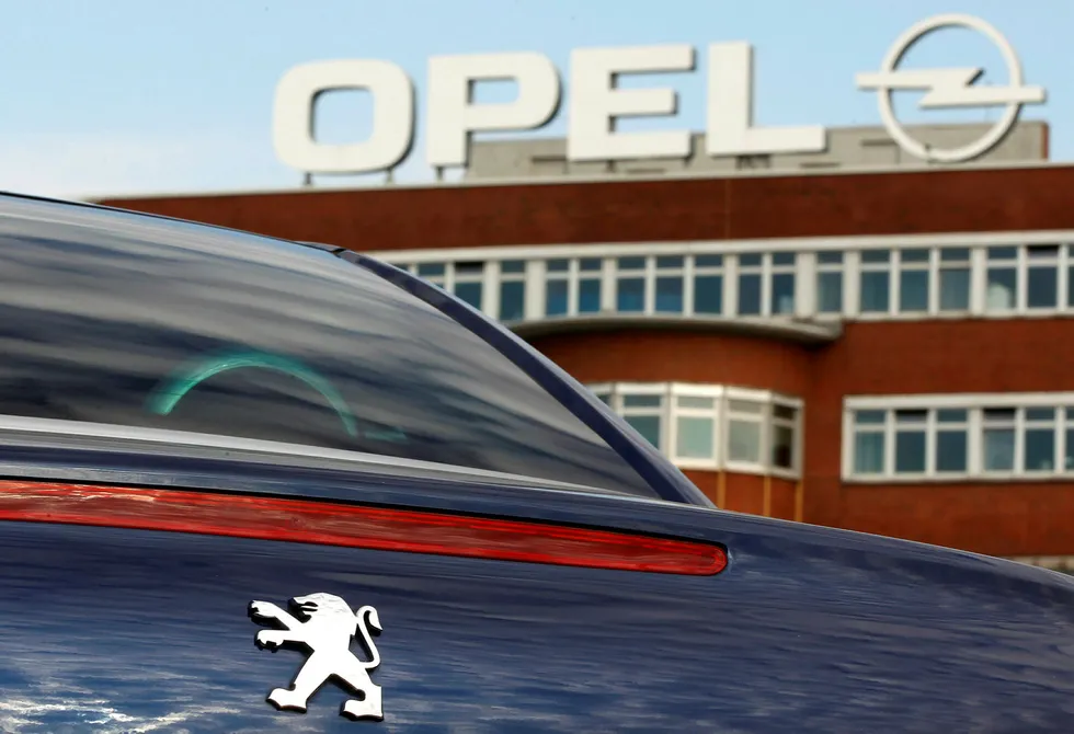Peugeot og PSA Gruppen vurderer å kjøpe Opel fra GM. Foto: INA FASSBENDER/Reuters/Scanpix