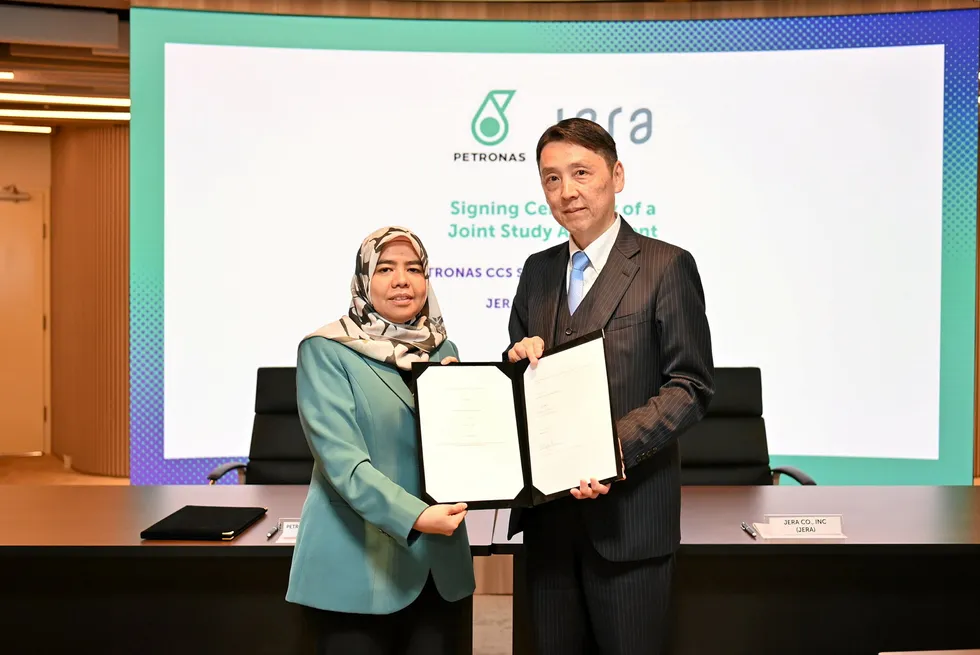 The JSA signatories: PCCSS chief executive Nora’in Md Salleh (left) and Jera executive officer Hideki Shimizu.