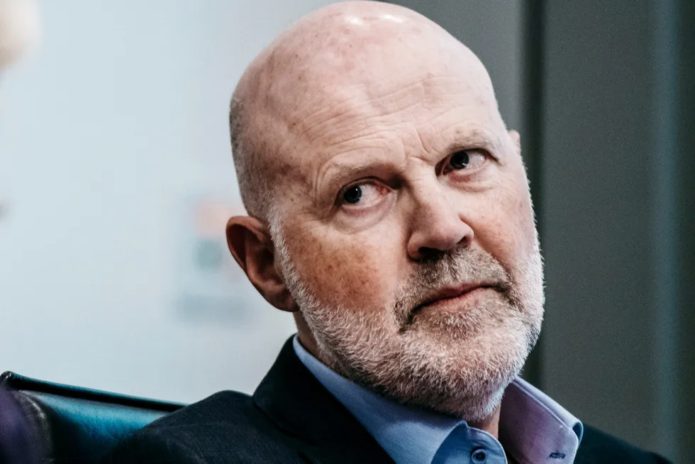 Finanstilsynsdirektør Morten Baltzersen kan da umulig akseptere at Nordax skal få eie 50,1 prosent av Bank Norwegian.