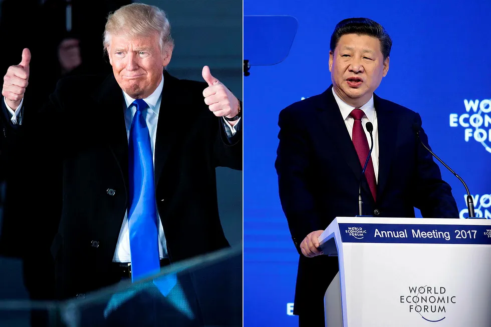 Hvem er verdens mektigste? Mens Donald Trump denne uken overtok som president i USA, markerte Kinas president Xi Jinping i Davos at Kina spiller en stadig mer fremtredende rolle på den internasjonale arena. Foto: Andy Lyons/AFP/NTB Scanpix oig Jason Alden/Bloomberg Foto: Andy Lyons/AFP/NTB Scanpix og Jason Alden/Bloomberg