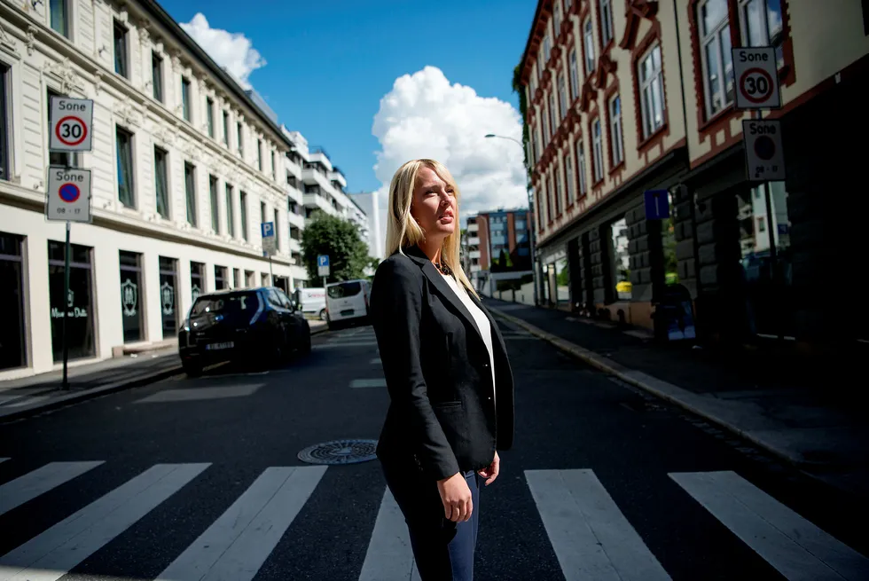 Seniorøkonom Mari O. Mamre i Ny Analyse oppfordrer aktører i Oslo-markedet til å beholde roen selv om boligprisene falt i mai. Foto: Mikaela Berg