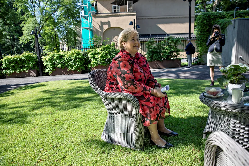 Statsminister Erna Solberg holder sin halvårlige pressekonferanse i regjeringen sitt representasjonsanlegg i Parkveien 45.