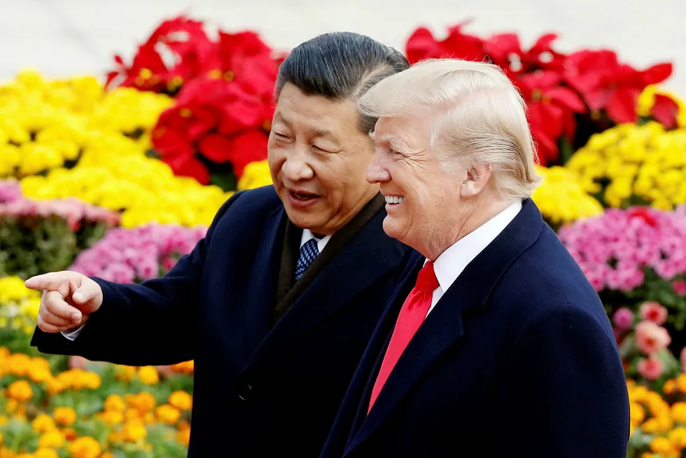 President Donald Trump og den kinesiske presidenten Xi Jinping så ut til å holde en god tone da de møttes i Beijing i november i fjor, men nå har situasjonen tilspisset seg.
