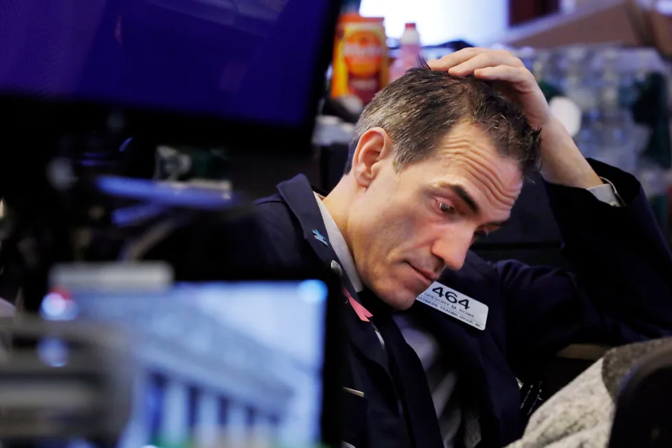 Alle de tre nøkkelindeksene på Wall Street falt etter at «månedens viktigste tall» skuffet stort.