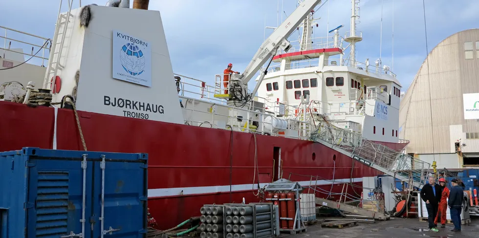 Kjøpet og ombyggingen av «Bjørkhaug», om nå bærer navnet «Arctic Opilio», står sentralt i en rettssak som er under oppseiling, der det framsettes påstander om underprising av snøkrabbe og brudd på deltakerlov.