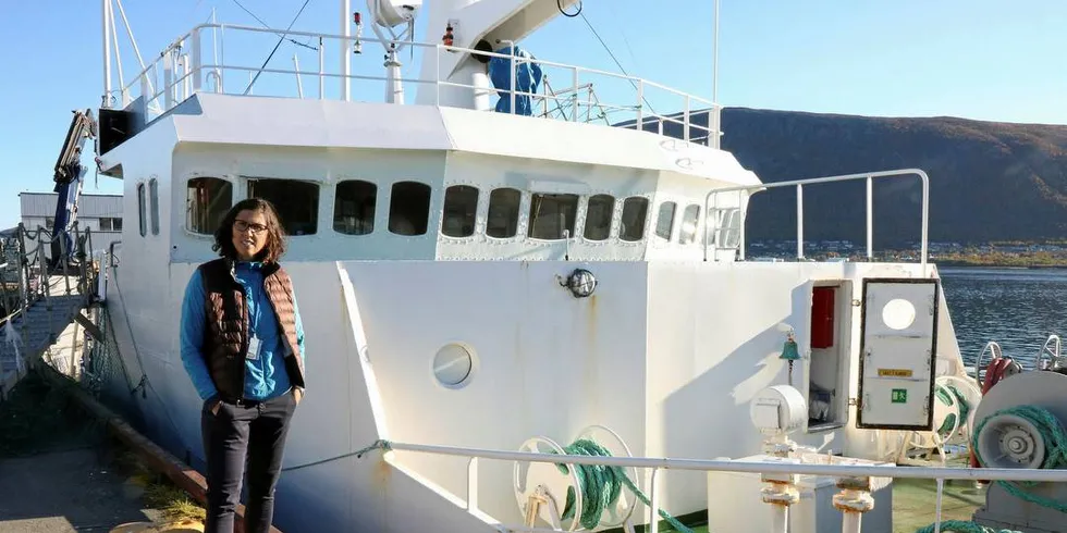 Forskningsleder Ann Merete Hjelset er fornøyd med kongekrabbetoktet selv om dårlig vær hindret forskerne noe.Foto: Jørn Hagen