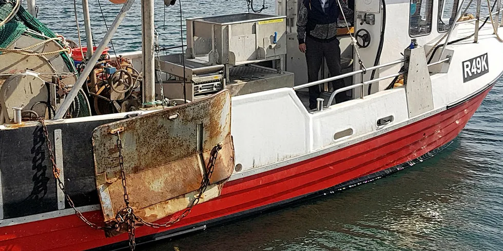 FORTØYD BÅTEN: Det har ikke blitt mange turer med «Waagøy» i sommer på rekefisker Jon Kristian Dale, fra Karmøy i Rogaland.