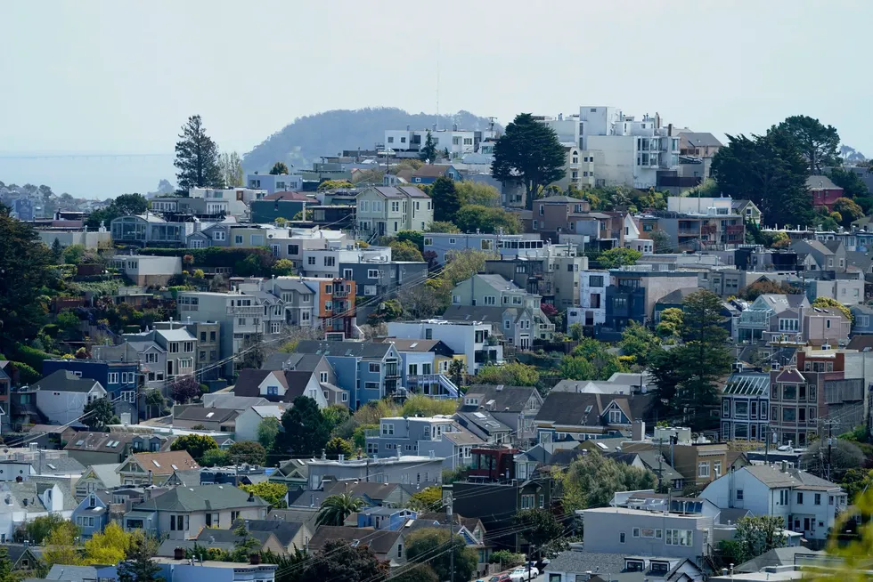 En studie av husleiereguleringen i San Francisco (bildet) tyder på at den kan ha ført til økt inntektsulikhet, ifølge artikkelforfatteren.