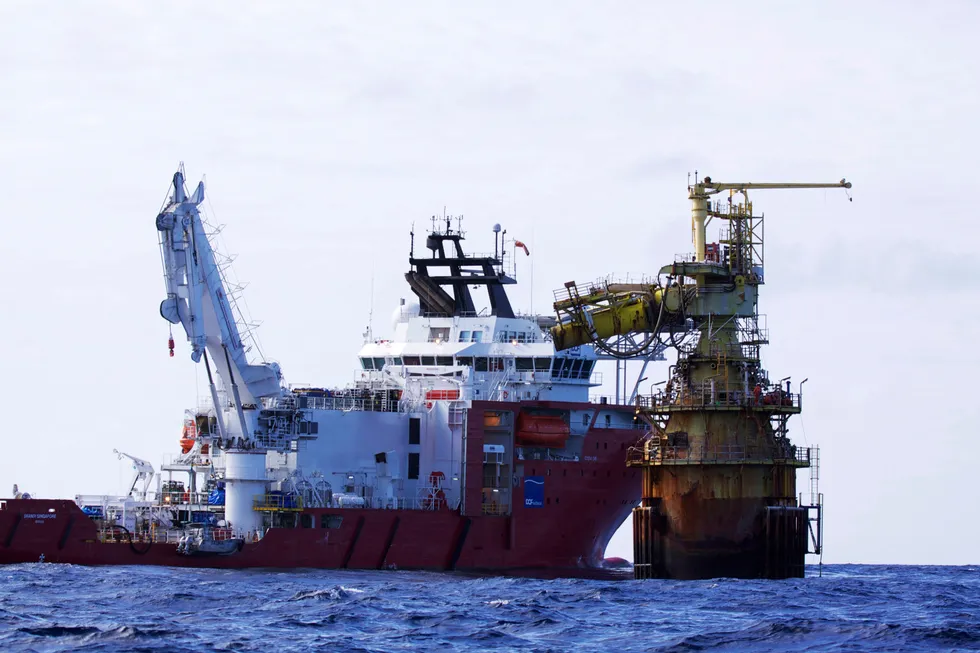 Den juridiske konflikten rundt konkursen i offshorerederiet Dof fortsetter. På bildet er skipet «Skandi Singapore Dof».