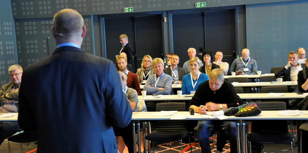 Robert Eriksson holder innledning på landsmøtet til Sjømatbedriftene i Bodø.