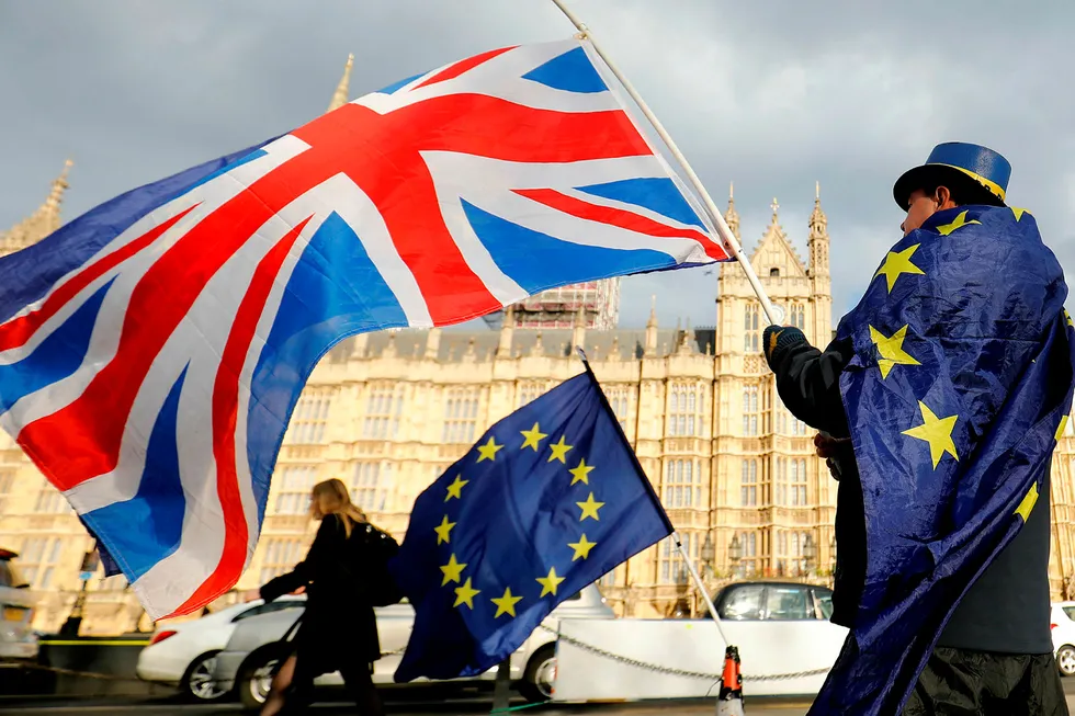 Det er ikke enighet om hvor stor Storbritannias regning for Brexit vil bli til slutt. Foto: Tolga Akmen/AFP photo/NTB Scanpix