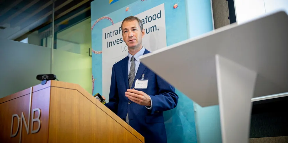 The proposal will be "dangerous" to implement as politicians will lose both trust as well as growth, Mowi CFO Kristian Ellingsen said at IntraFish's Investor Forum in London.