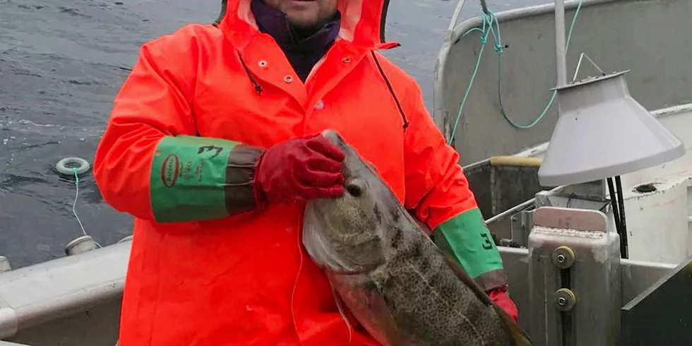 KRITISK: Kongekrabbefisker Jørn Harangen er svært kritisk til at det nå åpnes for krabbefiske også i Vest-Finnmark.