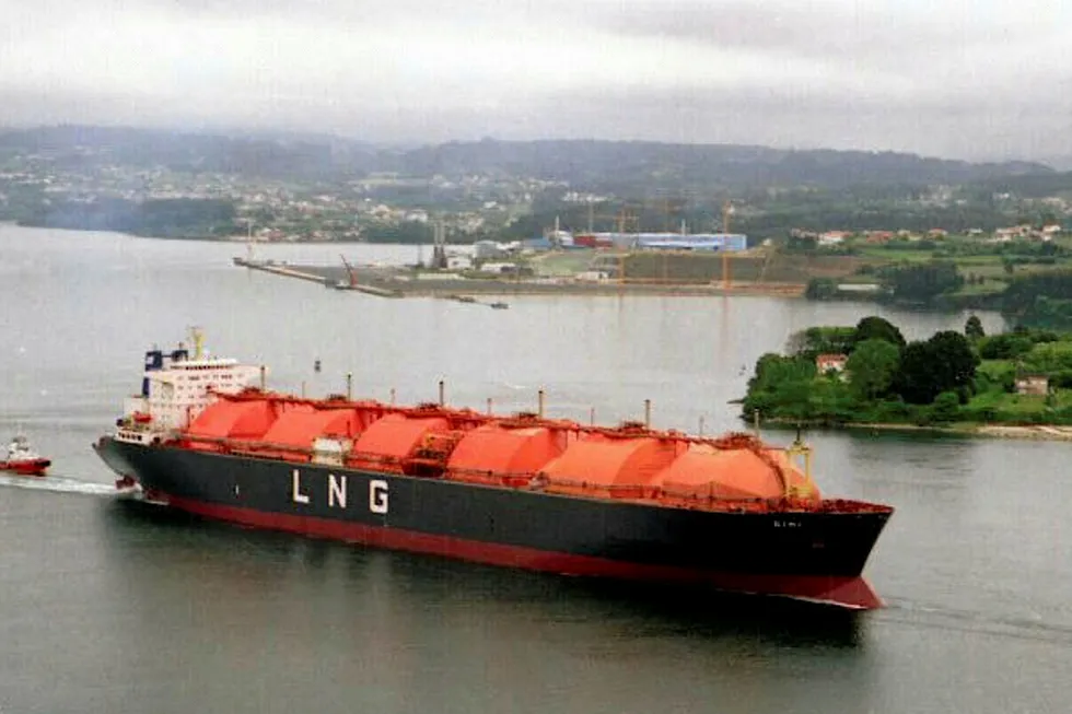 Conversion project: the LNG carrier Gimi