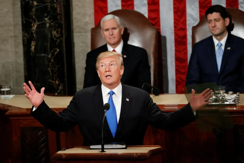 Færre amerikanere så president Donald Trumps første tale til nasjonen enn Barack Obamas første tale. Foto: Pablo Martinez Monsivais/AP photo/NTB Scanpix