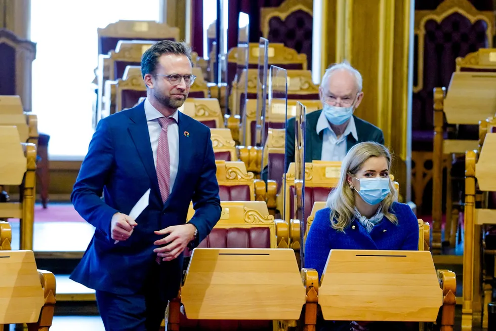 Høyres energipolitiske talsperson, Nikolai Astrup, har lite til overs for det regjeringen la frem på onsdagens pressekonferanse om havvind.