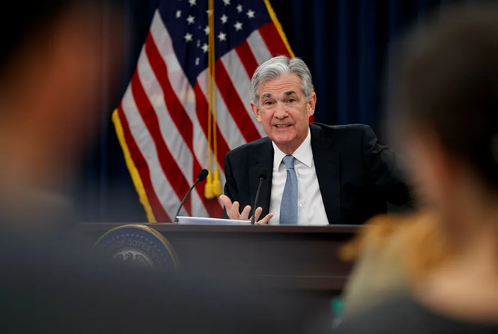 Den amerikanske sentralbanksjefen Jerome Powell vil trolig sette opp renten onsdag kveld. Foto: Carolyn Kaster/AP