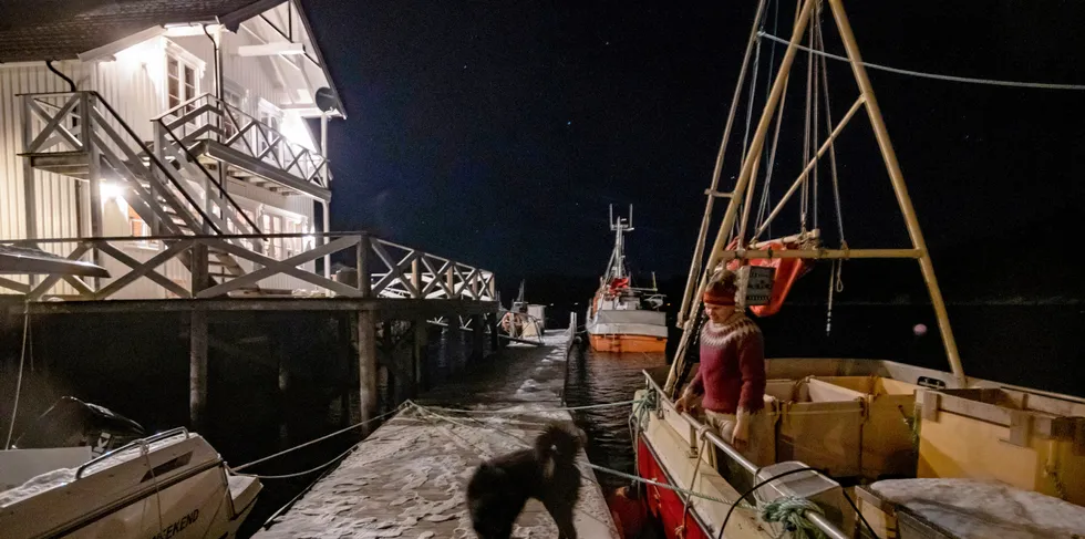 Karoline Andrea Berg Hansen (27) kjøpte sjark i januar 2021 og dro på lofotfiske som første fisketur.