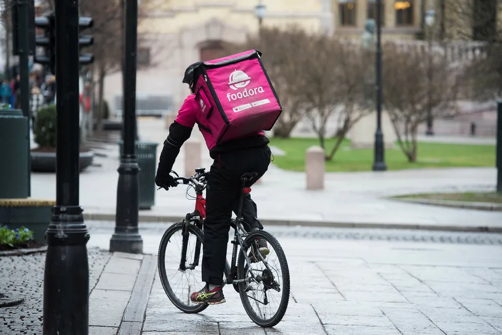 På starten av året fikk Foodoras rosa sykler selskap av rosa biler i bybildet i Oslo.