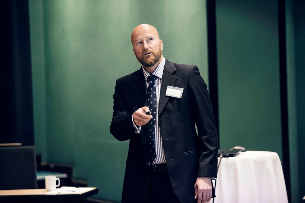 Tidligere oljeanalytiker Torbjørn Kjus blir sjeføkonom i Aker asa fra 30. januar