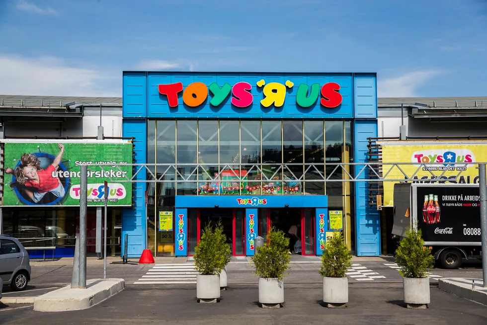 Det danske selskapet Top-Toy, som eier leketøyskjedene Toys ’ R’ Us og BR-leker i Norden, venter et negativt driftsresultat på 149 millioner danske kroner. Her inngangspartiet til «Toys ’R’ Us» på Alna Senter, Oslo.