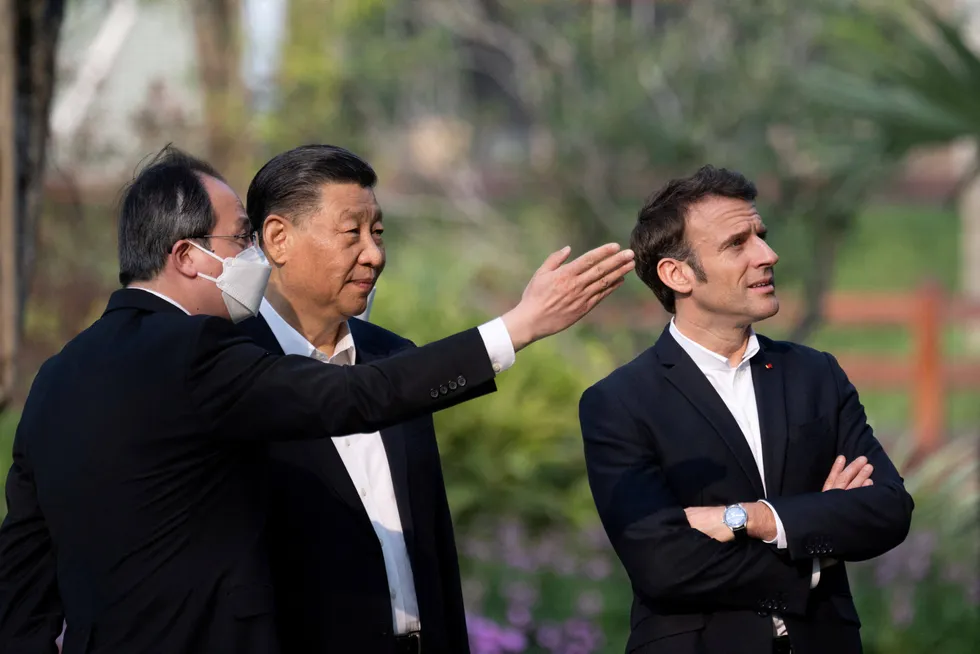 Kinas president Xi Jinping og Frankrikes president Emmanuel Macron under sistnevntes besøk i Kina.