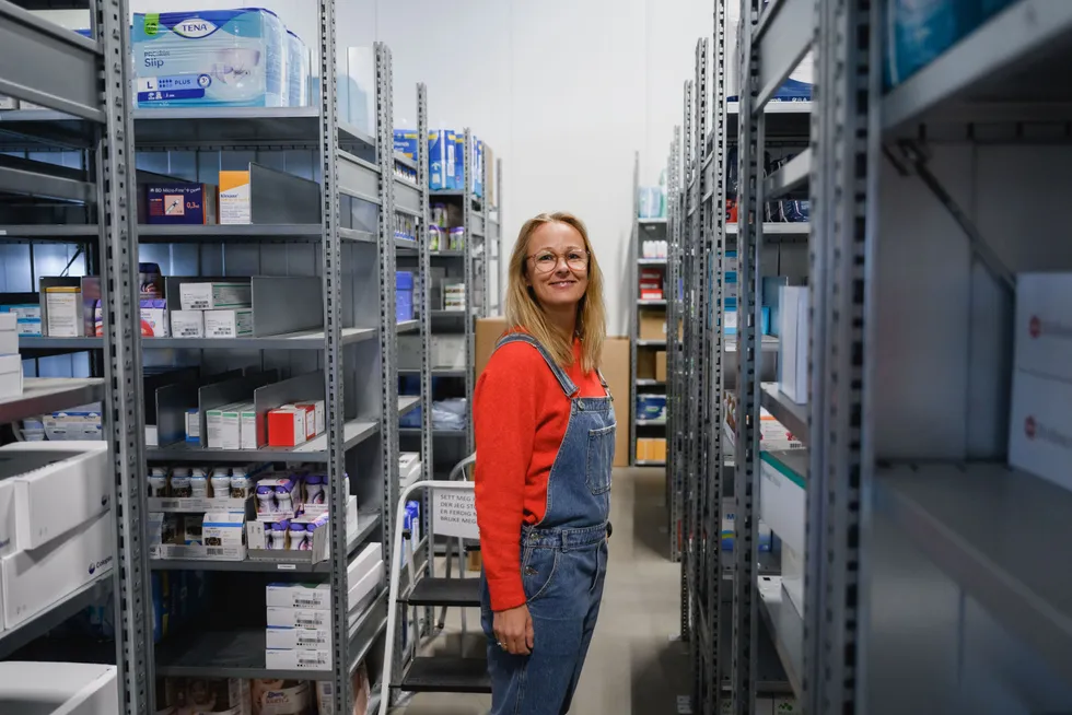 Til høsten åpner Farmasiet og administrerende direktør Elisabeth Haug et nytt lager på 8000 kvadratmeter der så å si alt av produkter ut til kundene blir håndtert gjennom automasjon.