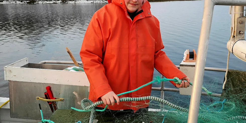 ENKELT VALG: Svanur Thor Jonsson (17) fra Gildeskål satser med egen sjark. For ham var valget om å bli fisker enkelt.