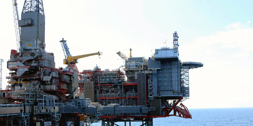 EU mener gass kan regnes som grønn energi, gitt visse betingelser. Her er Valhall-plattformen i Nordsjøen.
