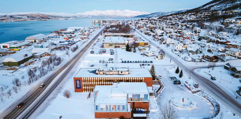 Strømprisen gjør et hopp i hele landet i morgen. Det største hoppet kommer i prisområdet Tromsø (NO4), som i morgen får helt lik strømpris som Oslo (NO1).