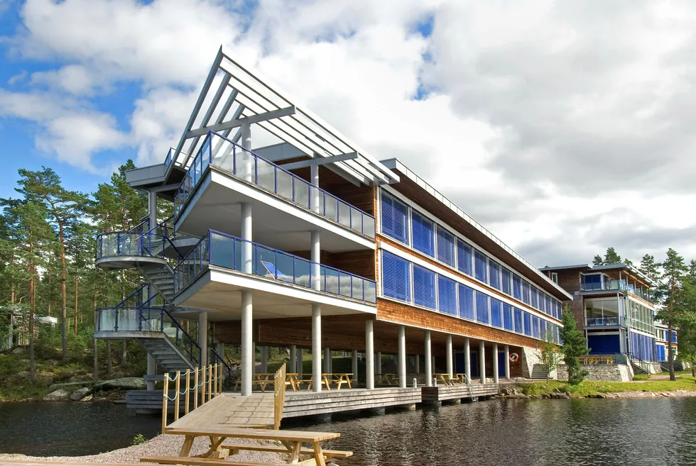 Koronakrisen rammet Rømskog Spa & Resort hardt, men i sommer snudde det for Morthen Bakkes hotell.