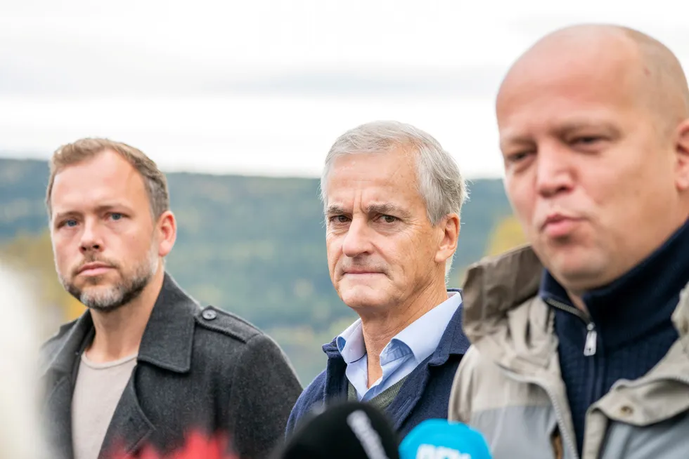 Jonas Gahr Støre (Ap), Audun Lysbakken (SV) og Trygve Slagsvold Vedum (Sp) klarte ikke å bli enige i Hurdal. Nå skal de prøve å bli det i Stortinget