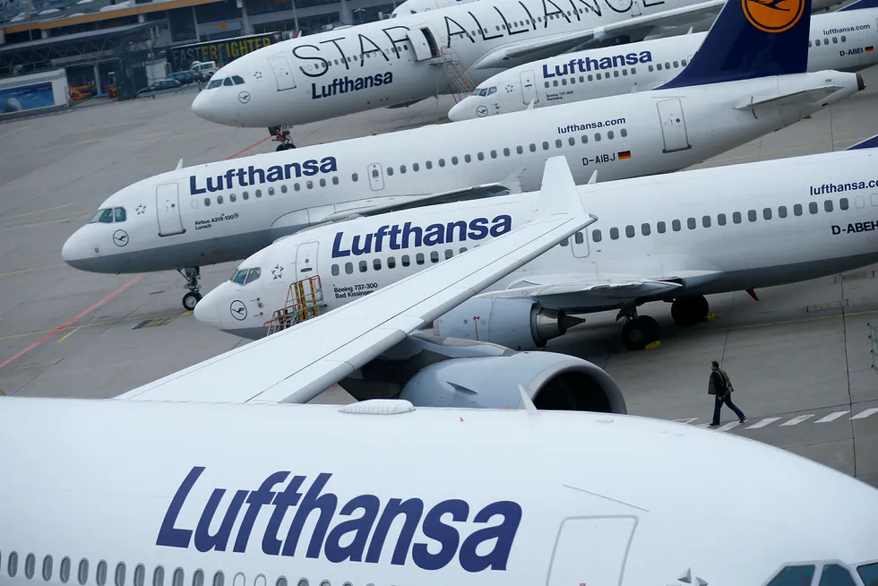 Fagforeningen UFO har varslet streik for kabinansatte i Lufthansa torsdag og fredag. Flere flyvninger kan bli kansellert. Her er fly avbildet fra en tidligere streik i 2015.