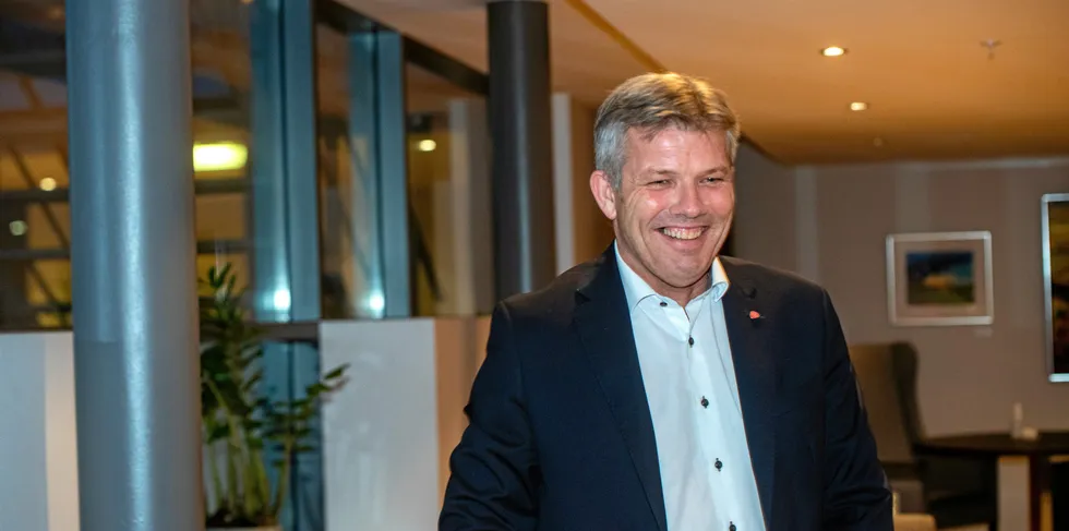 Fiskeri og havminister Bjørnar Skjæran er fornøyd med at Norge har fått på plass en trepartsavtale.