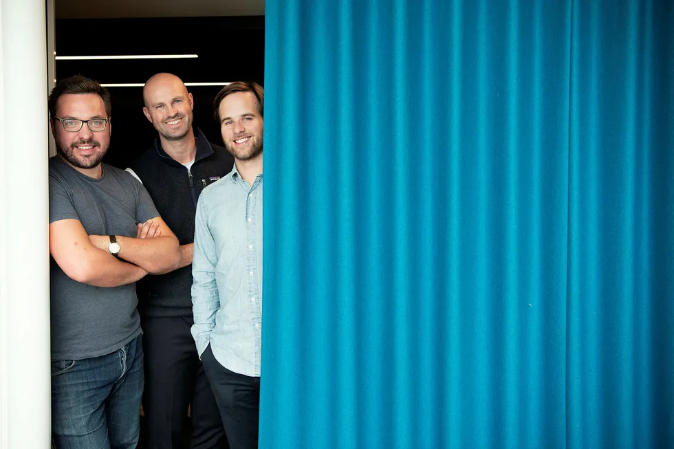 Fra venstre teknologidirektør Carl Christensen, styreleder Anders Kvåle (midten) og administrerende direktør Håvard Haukeland i Spacemaker.