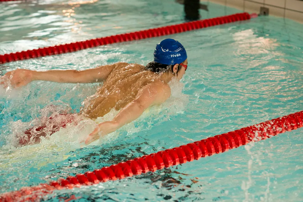 Den unge, norske svømmeren Tomoe Zenimoto Hvas sies å ha teknikk i verdensklasse.
