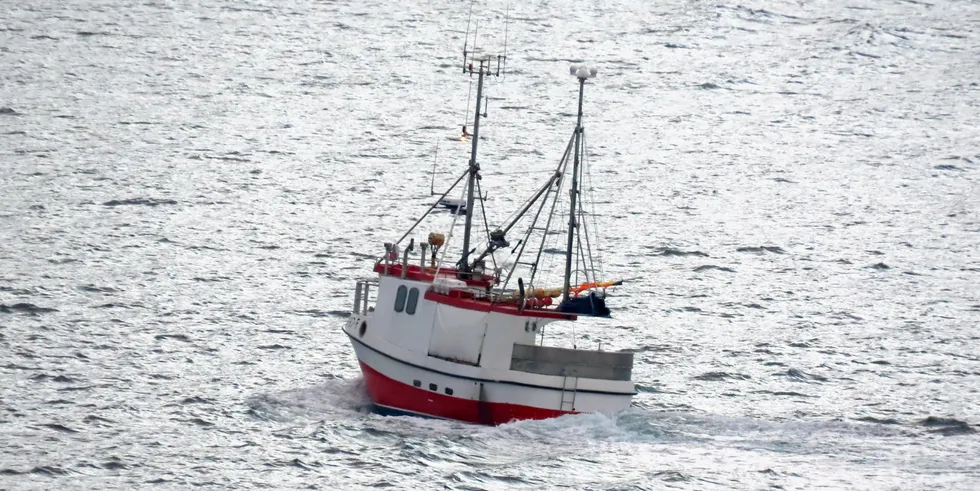 Den delen av fiskeflåten som har fått påbud om rapporteringsutstyr, bør se de positive sidene som følger med, mener fiskeriministeren.