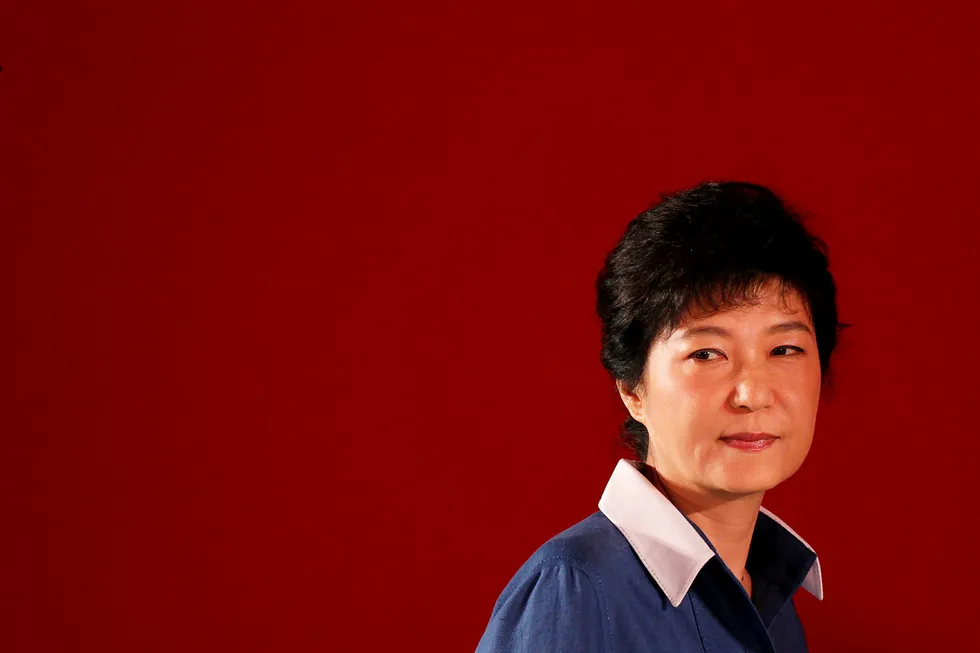 Sør-Koreas president Park Geun-hyes er blitt viklet inn i en stor korrupsjonssak. Foto: Lee Jae-Won/Reuters/NTB scanpix