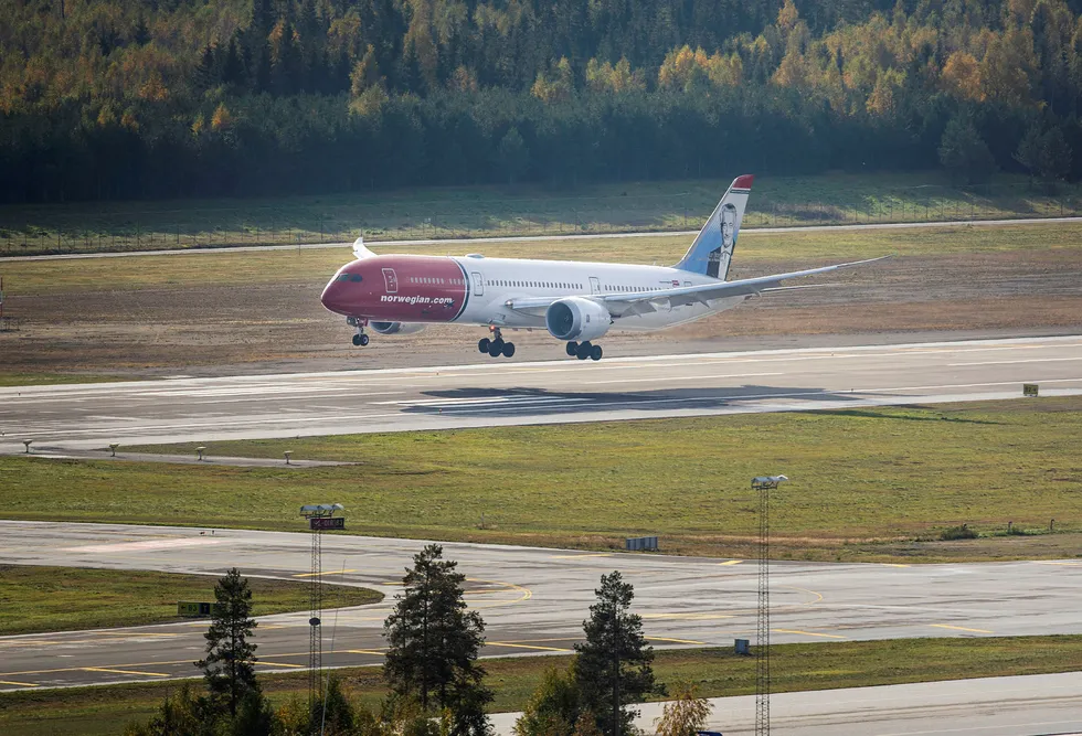 Norwegian Air Shuttle steg 25 prosent etter resultatfremleggelsen torsdag.