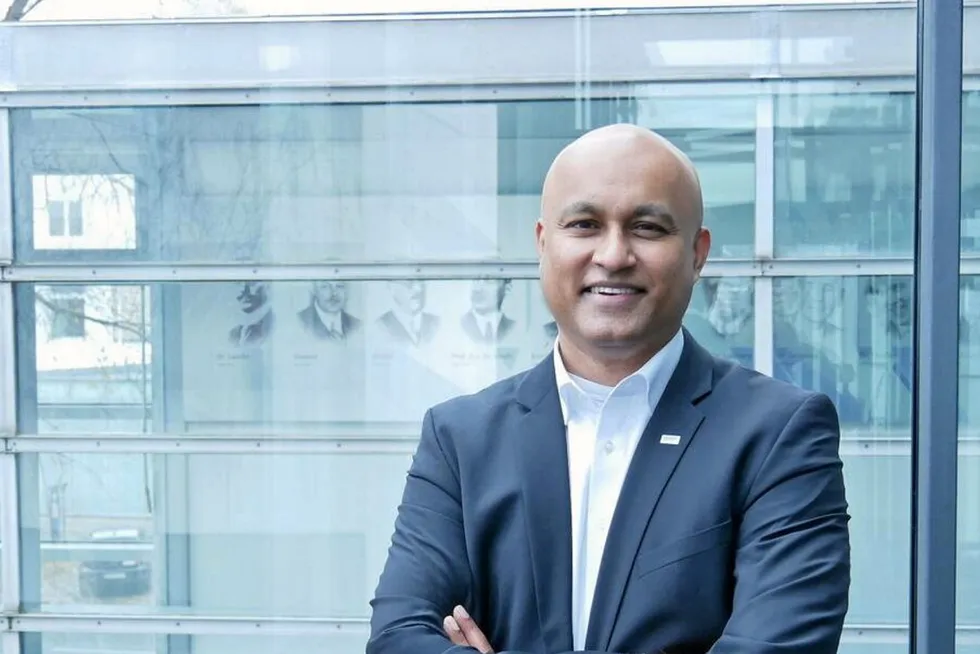 Vinod Philip will take over as Siemens Gamesa CEO.