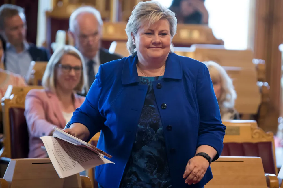 Statsminister Erna Solberg erkjenner at statlig forvaltning kan bli bedre på offentlig innsyn og åpenhet. Foto: Heiko Junge / NTB scanpix