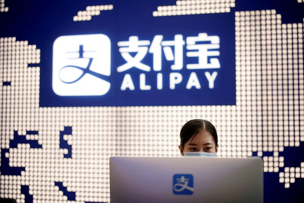 Verdien på børsnoterte selskaper i Kina har passert 10.000 milliarder dollar denne uken. Det kan bli satt en ny rekord når Ant Group, som står bak betalingsappen AliPay, børsnoteres. Selskapet kan bli et av verdens mest verdifulle finansinstitusjoner.